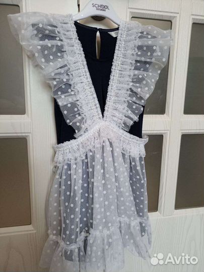 Школьный фартук