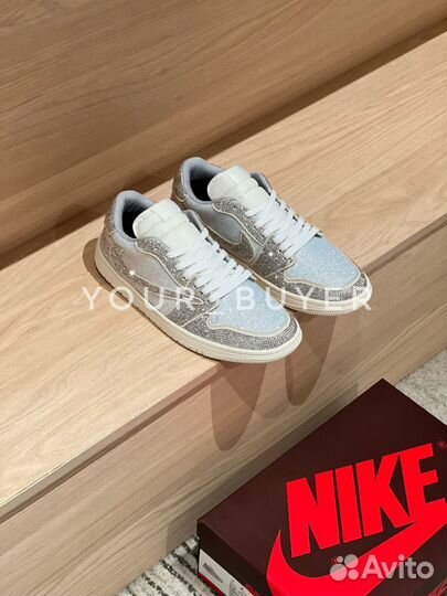 Кроссовки женские Nike air jordan