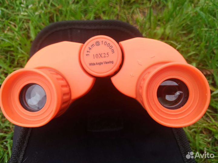 Бинокль Lavenhuk Labzz B6