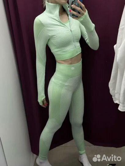 Костюм Лосины и топ для фитнеса тройка