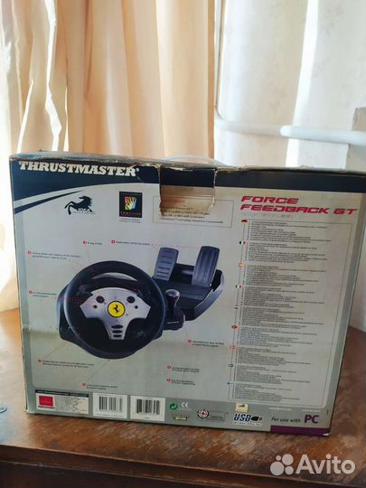 Игровой руль с педалями