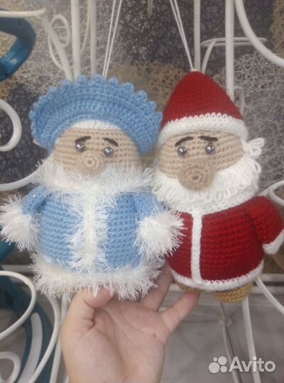 Игрушки на ёлку вязаные разные