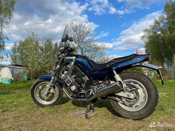 Yamaha fzx750