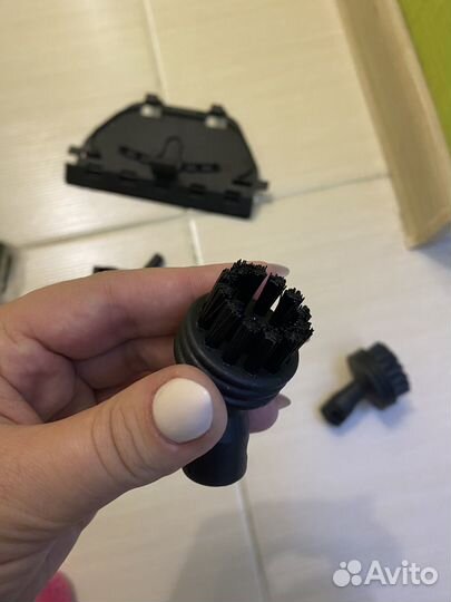 Паровая швабра Kitfort KT-1004