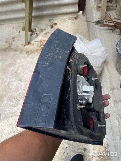 Фонарь задний левый Skoda Octavia