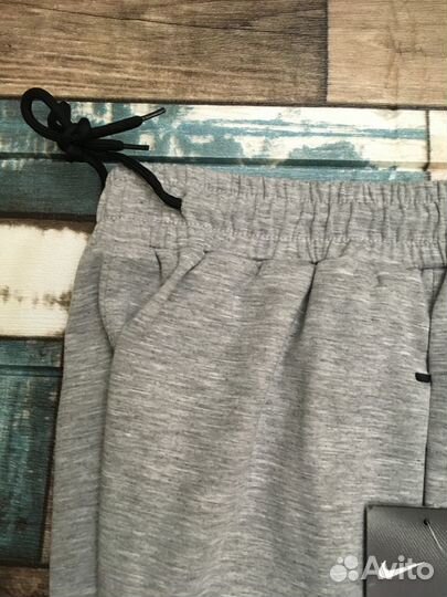 Шорты Nike Tech Fleece N20361M