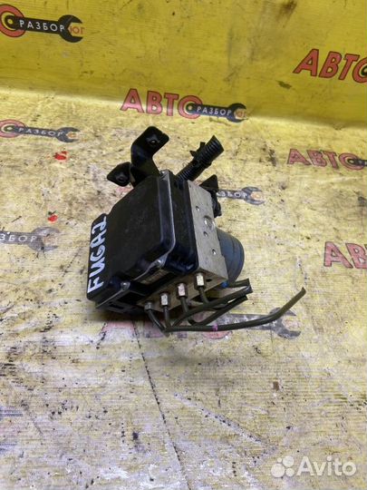 Блок abs Nissan Fuga Y50 VQ35DE 2006