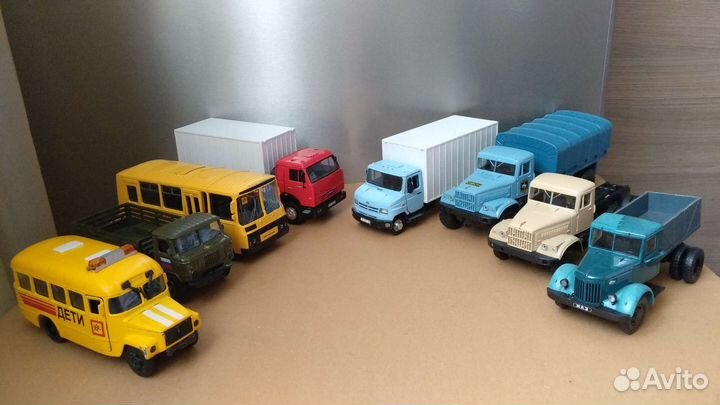 Модели грузовиков и автобусов 1/43