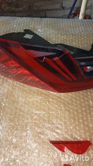 Задний левый фонарь Skoda Octavia A8 универсал