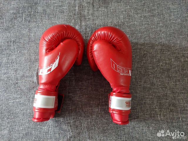 Боксерские перчатки Leko Profi Class M 9905 14 oz