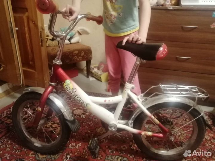 Детский велосипед бу. Диаметр колеса 18