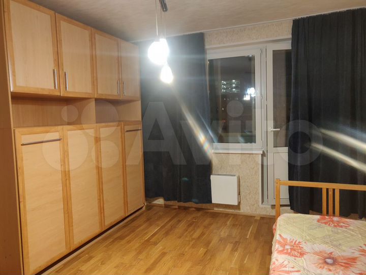 2-к. квартира, 60 м², 2/17 эт.