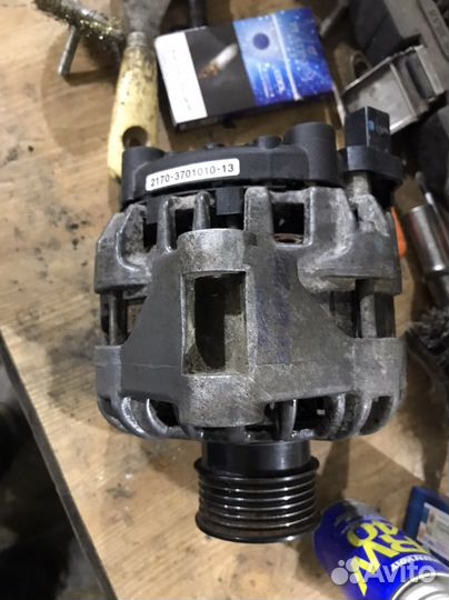 Продам генератор bosch