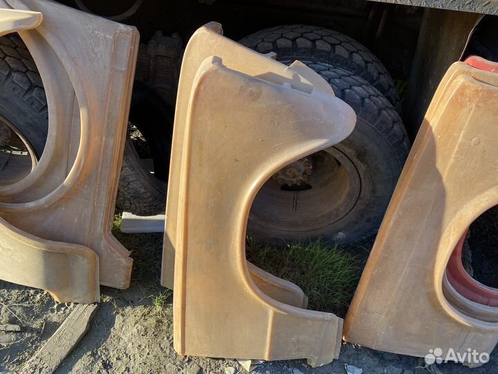 Пластиковые крылья ваз