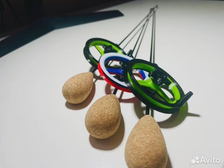 Зимние удочки для блеснения, безмотыльной ловли