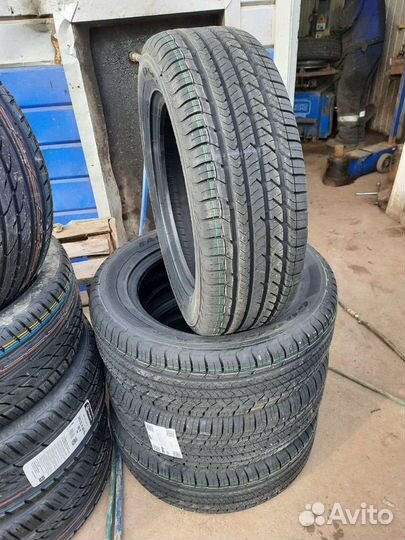 Goodyear Eagle Sport TZ SUV 225/60 R17