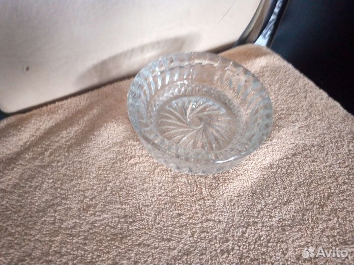 Хрустальная пепельница