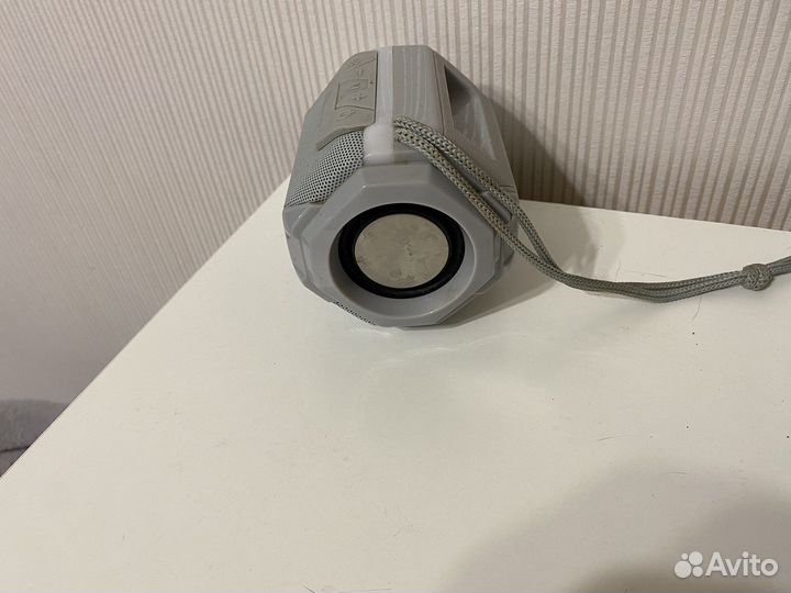 Блютуз колонка