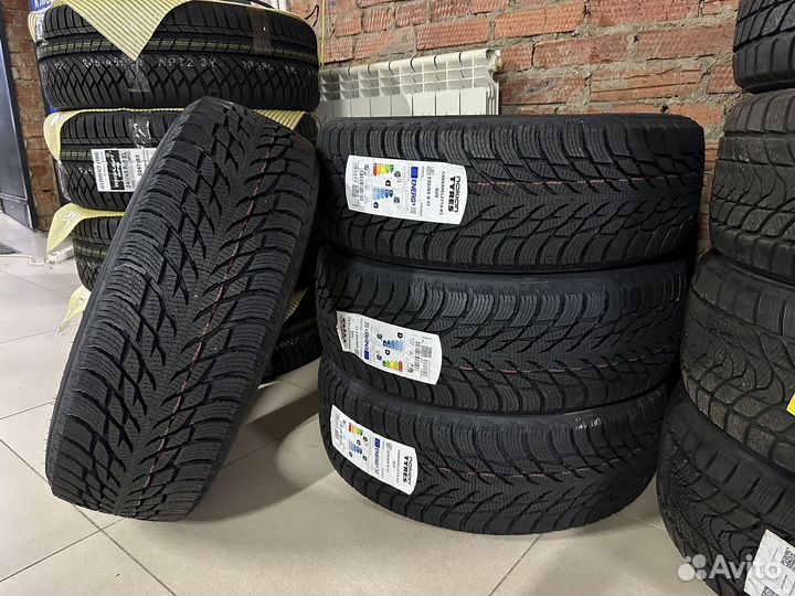 Nokian Tyres Hakkapeliitta R3 SUV 235/65 R17 108R