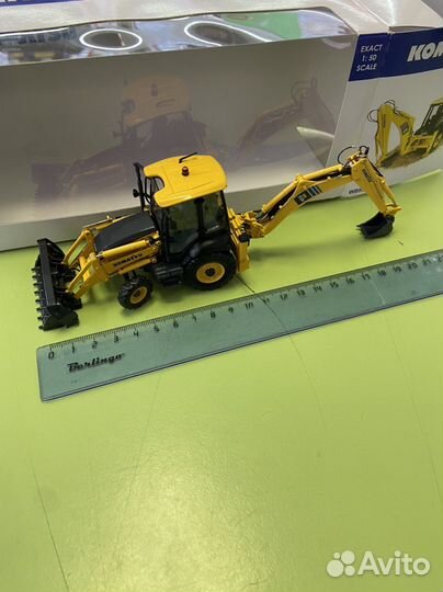 Komatsu Wb93r-8 1:50