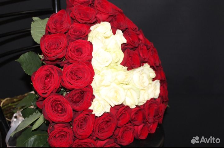 Цветы Розы. Букет в форме сердца.Доставка Воронеж
