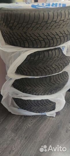 Nokian Tyres Hakkapeliitta R3 SUV 285/50 R20 116R