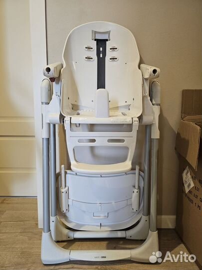 Детский стульчик для кормления peg perego