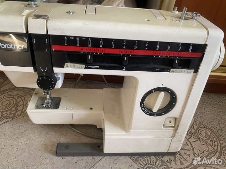 Швейная машина Brother
