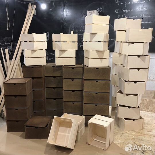 Подарочные коробки, боксы из дерева