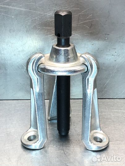 Съемник ступиц универсальный H200мм D-180-250мм