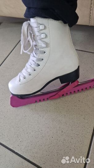 Коньки фигурные граф Монтана голд