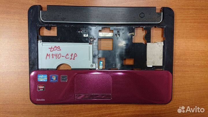 Запчасти и комплектующие на Toshiba Satellite M840