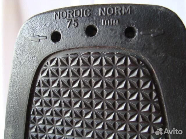 Ботинки лыжные новые fischer