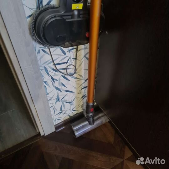 Беспроводной пылесос dyson бу