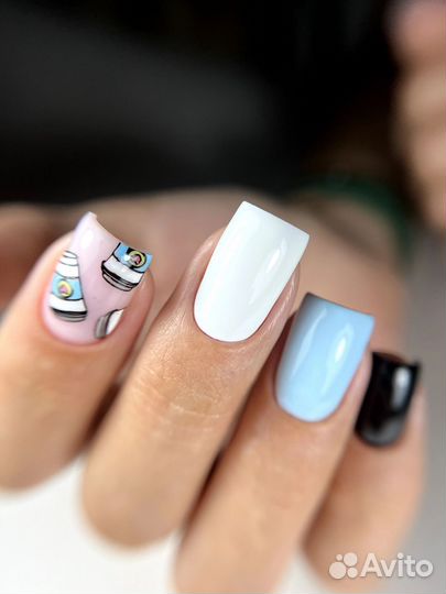 Маникюр, педикюр, наращивание ногтей