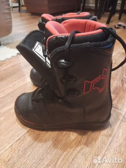 Сноубордические ботинки