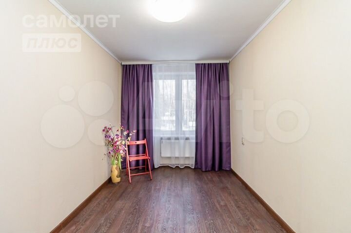 Комната 12 м² в 3-к., 2/9 эт.