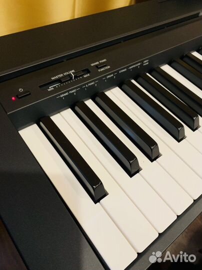 Цифровое Пианино Yamaha + Банкетка