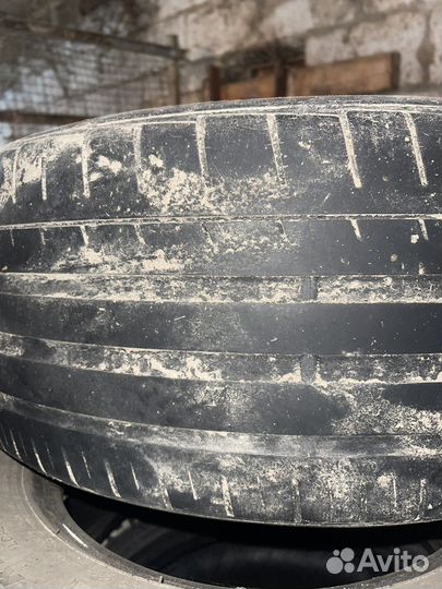 Altenzo Sports Comforter Plus 245/40 R20