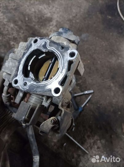 Дроссельная заслонка Nissan Primera P11 ga16de