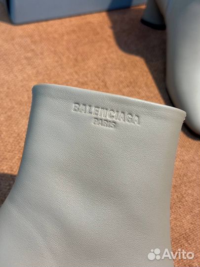 Balenciaga ботильоны