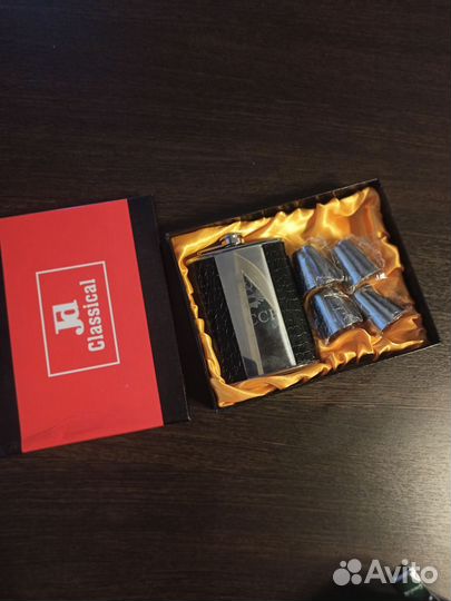 Фляга карманная