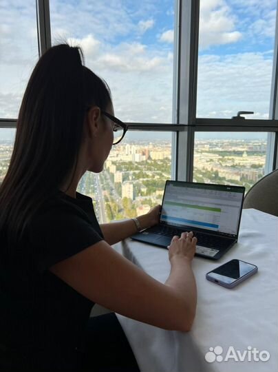 Таможенный брокер