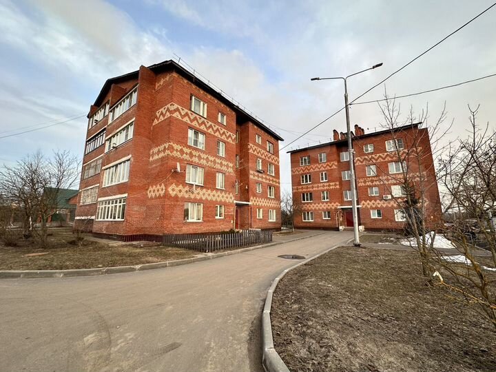 3-к. квартира, 65 м², 2/4 эт.