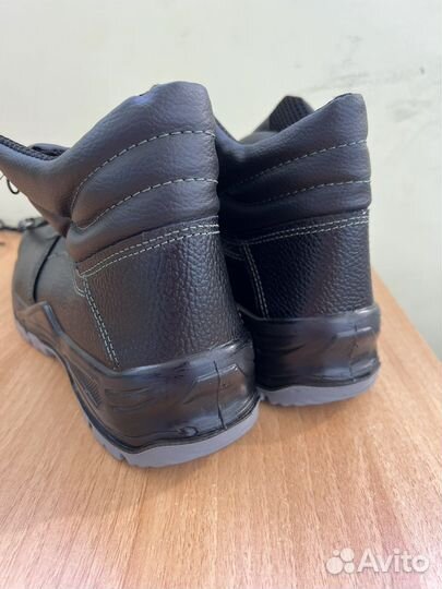Ботинки мужские новые