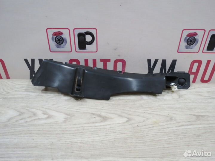 Обшивка багажника задняя левая Renault Sandero 2