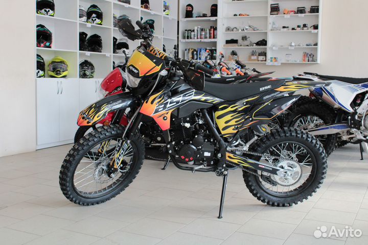 Мотоцикл BSE Z1 19/16 HotRod Red