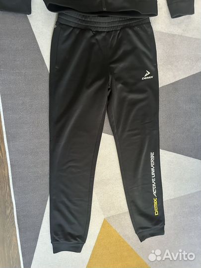 Спортивный костюм demix мужской оригинальный