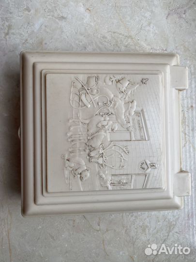 Шкатулка С Новым годом Карболит