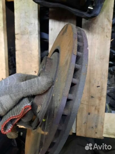 Toyota Highlander 3 тормозной диск передний